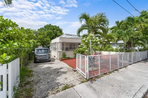 50 NW 34th Terrace Miami FL 33127