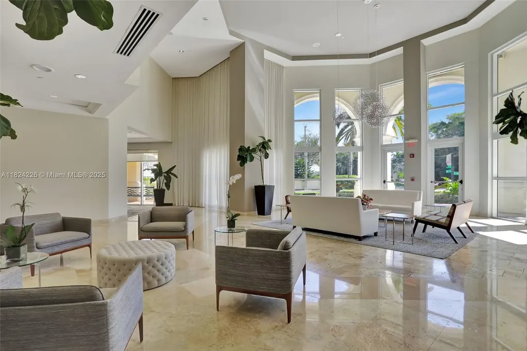 99 SE Mizner Boulevard Boca Raton FL 33432