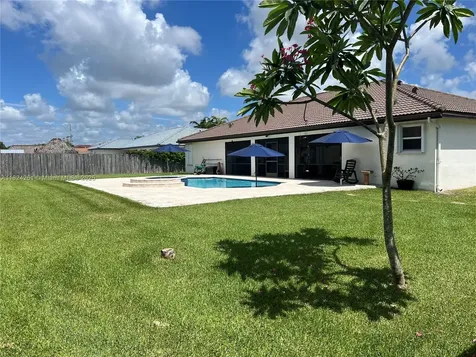13202 SW 216th Terrace Miami FL 33170