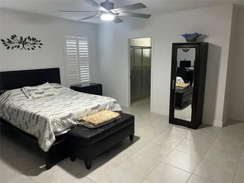 13202 SW 216th Terrace Miami FL 33170
