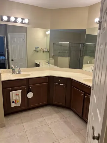 13202 SW 216th Terrace Miami FL 33170