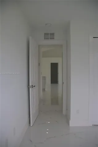 1716 NE 6th Place Cape Coral FL 33909