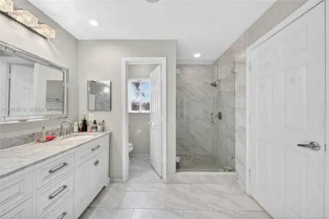 1325 Chenille Circle Weston FL 33327