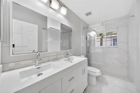 1325 Chenille Circle Weston FL 33327