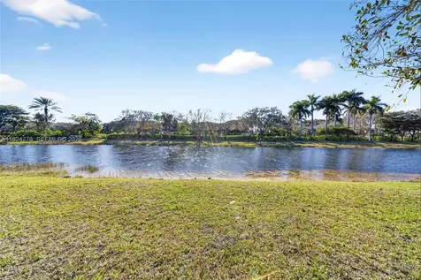1325 Chenille Circle Weston FL 33327