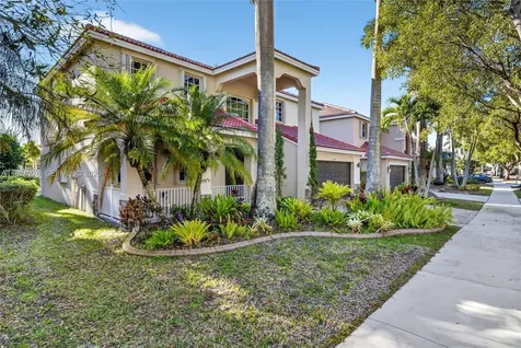 1325 Chenille Circle Weston FL 33327