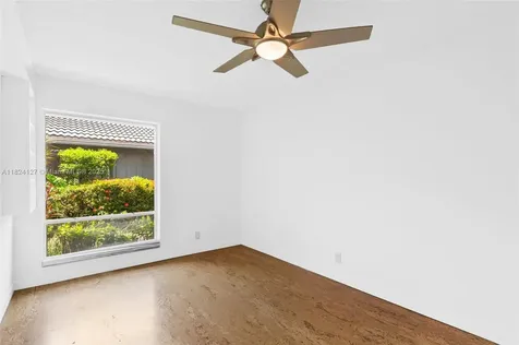 1795 NW 88th Way Coral Springs FL 33071