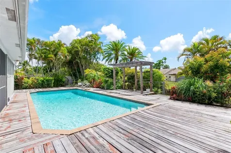 1795 NW 88th Way Coral Springs FL 33071