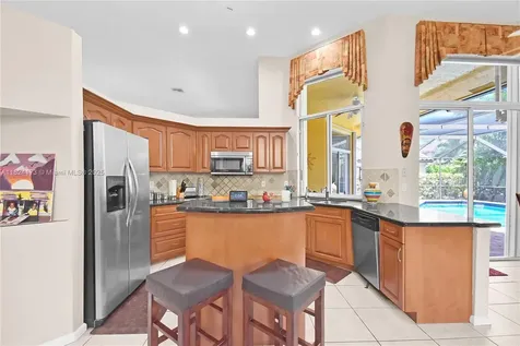 2694 Oakbrook Drive Weston FL 33332