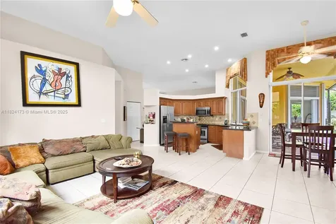 2694 Oakbrook Drive Weston FL 33332