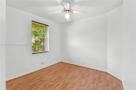 2694 Oakbrook Drive Weston FL 33332