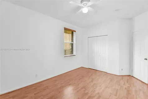 2694 Oakbrook Drive Weston FL 33332