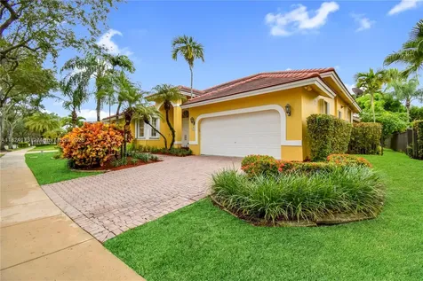 2694 Oakbrook Drive Weston FL 33332