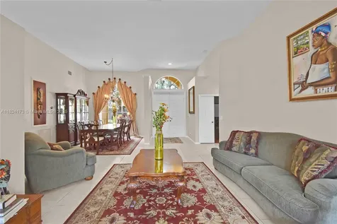 2694 Oakbrook Drive Weston FL 33332