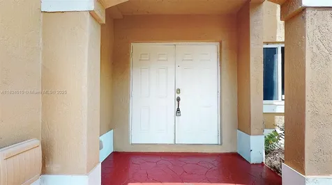5751 SW 162nd Court Miami FL 33193
