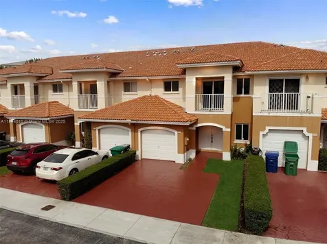 5751 SW 162nd Court Miami FL 33193
