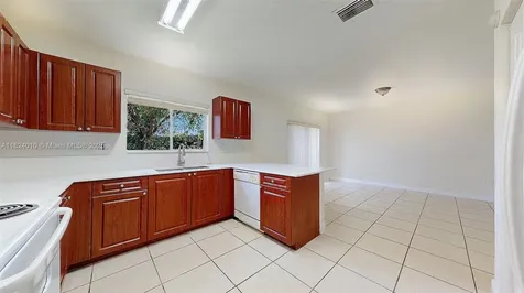 5751 SW 162nd Court Miami FL 33193