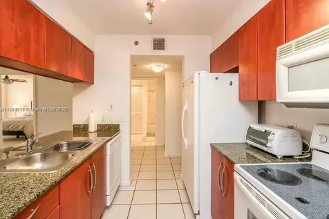 1200 Brickell Bay Drive Miami FL 33131