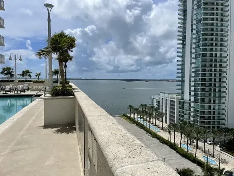 1200 Brickell Bay Drive Miami FL 33131