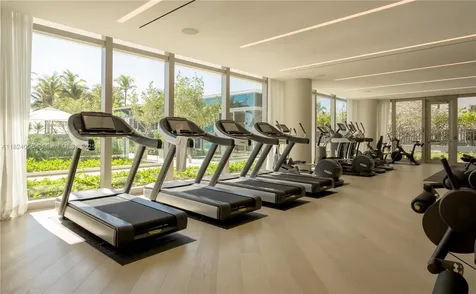 10203 Collins Avenue Bal Harbour FL 33154