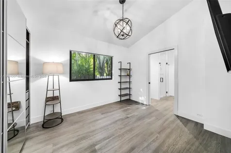 861 NE 74th Street Miami FL 33138