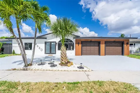 4660 W 8th Place Hialeah FL 33012