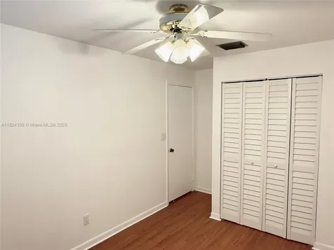 1143 NW 122nd Terrace Pembroke Pines FL 33026