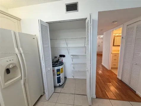 1143 NW 122nd Terrace Pembroke Pines FL 33026