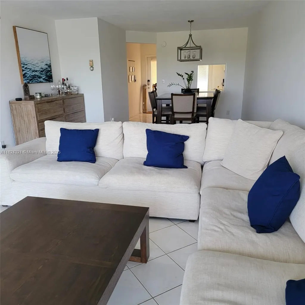 2731 NE 14th Street Causeway Pompano Beach FL 33062