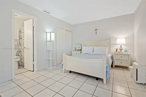 21359 NW 39th Avenue Miami Gardens FL 33055