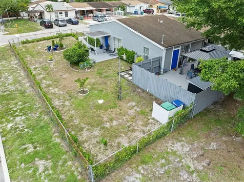 21359 NW 39th Avenue Miami Gardens FL 33055