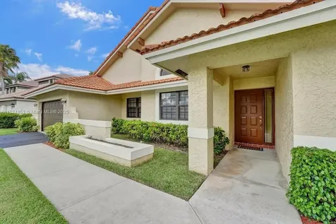 3128 Peachtree Circle Davie FL 33328