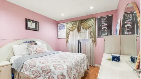 1720 SW 137th Way Miramar FL 33027