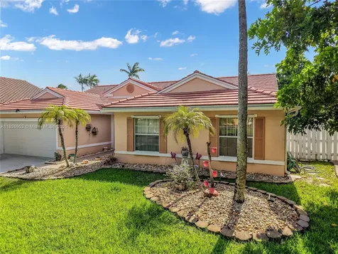 1720 SW 137th Way Miramar FL 33027