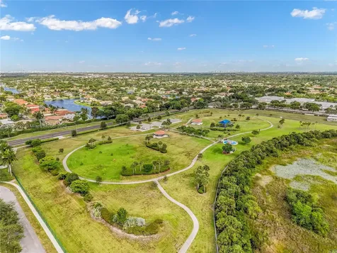 1720 SW 137th Way Miramar FL 33027