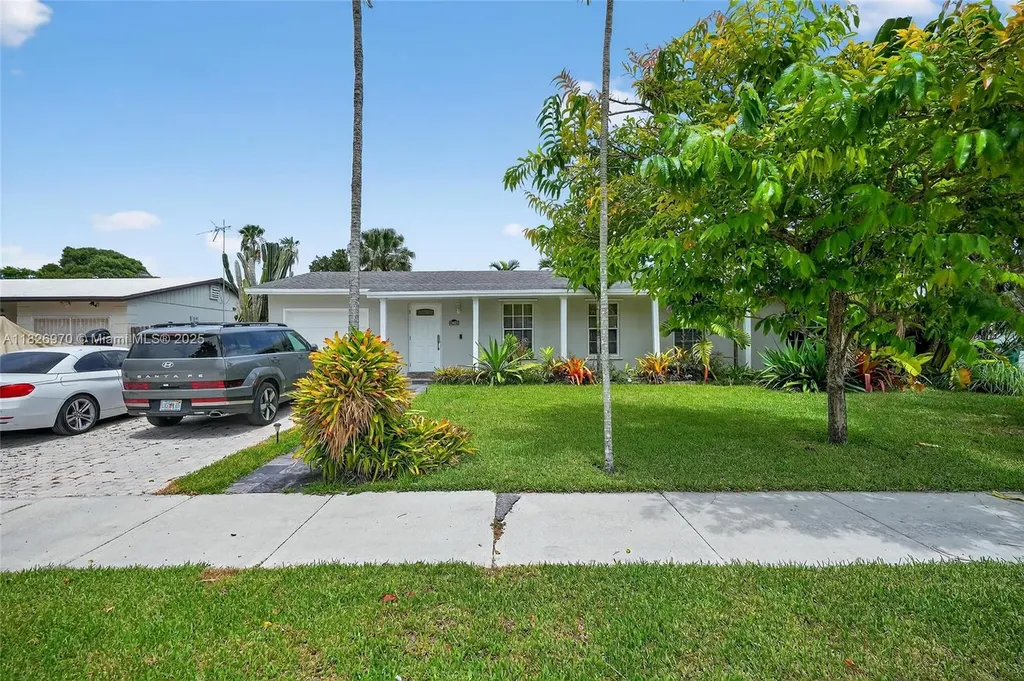 10463 SW 124th Place Miami FL 33186