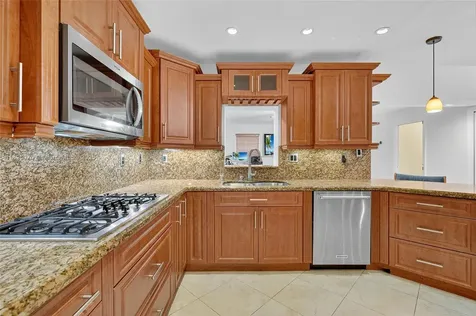 10463 SW 124th Place Miami FL 33186