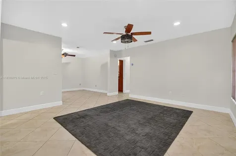 10463 SW 124th Place Miami FL 33186