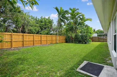 10463 SW 124th Place Miami FL 33186