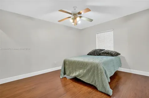 10463 SW 124th Place Miami FL 33186