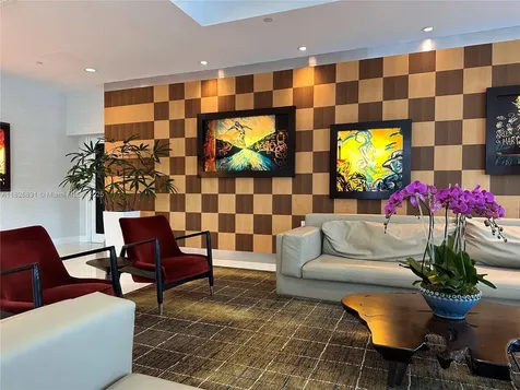 1800 N Bayshore Drive Miami FL 33132