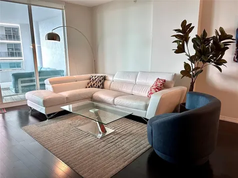 1800 N Bayshore Drive Miami FL 33132