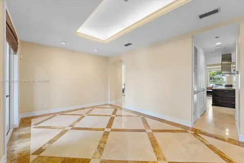 5843 Paradise Point Drive Palmetto Bay FL 33157