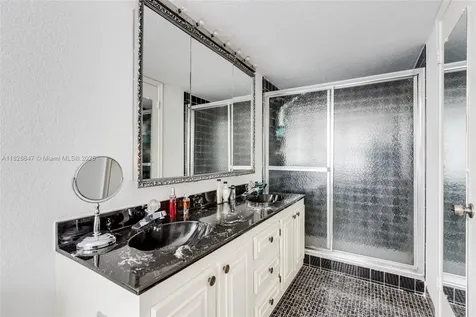 912 NE 27th Avenue Hallandale Beach FL 33009
