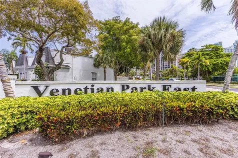 912 NE 27th Avenue Hallandale Beach FL 33009