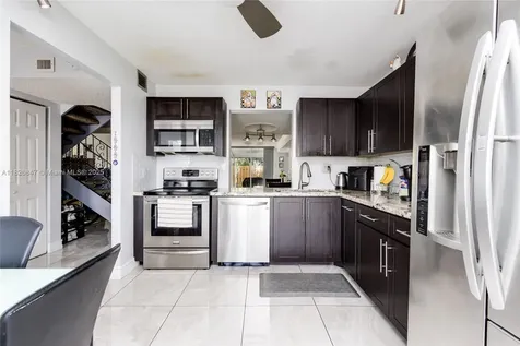 912 NE 27th Avenue Hallandale Beach FL 33009