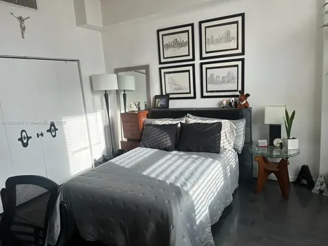 133 NE 2nd Avenue Miami FL 33132