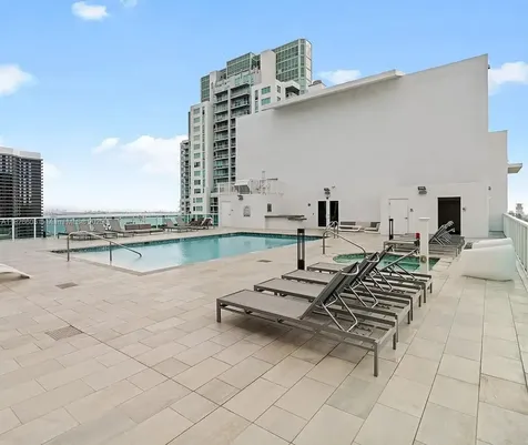 133 NE 2nd Avenue Miami FL 33132
