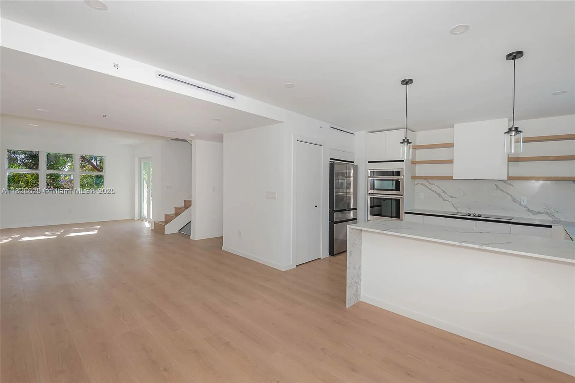 854 SE 12 Court Fort Lauderdale FL 33316