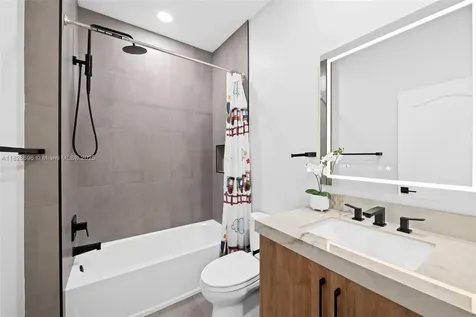 8446 Lake Majesty Lane Parkland FL 33076